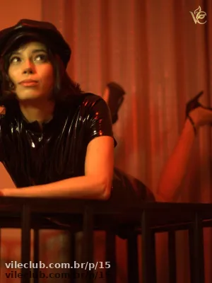 Dominatrix Sabrina Fox - Foto 4